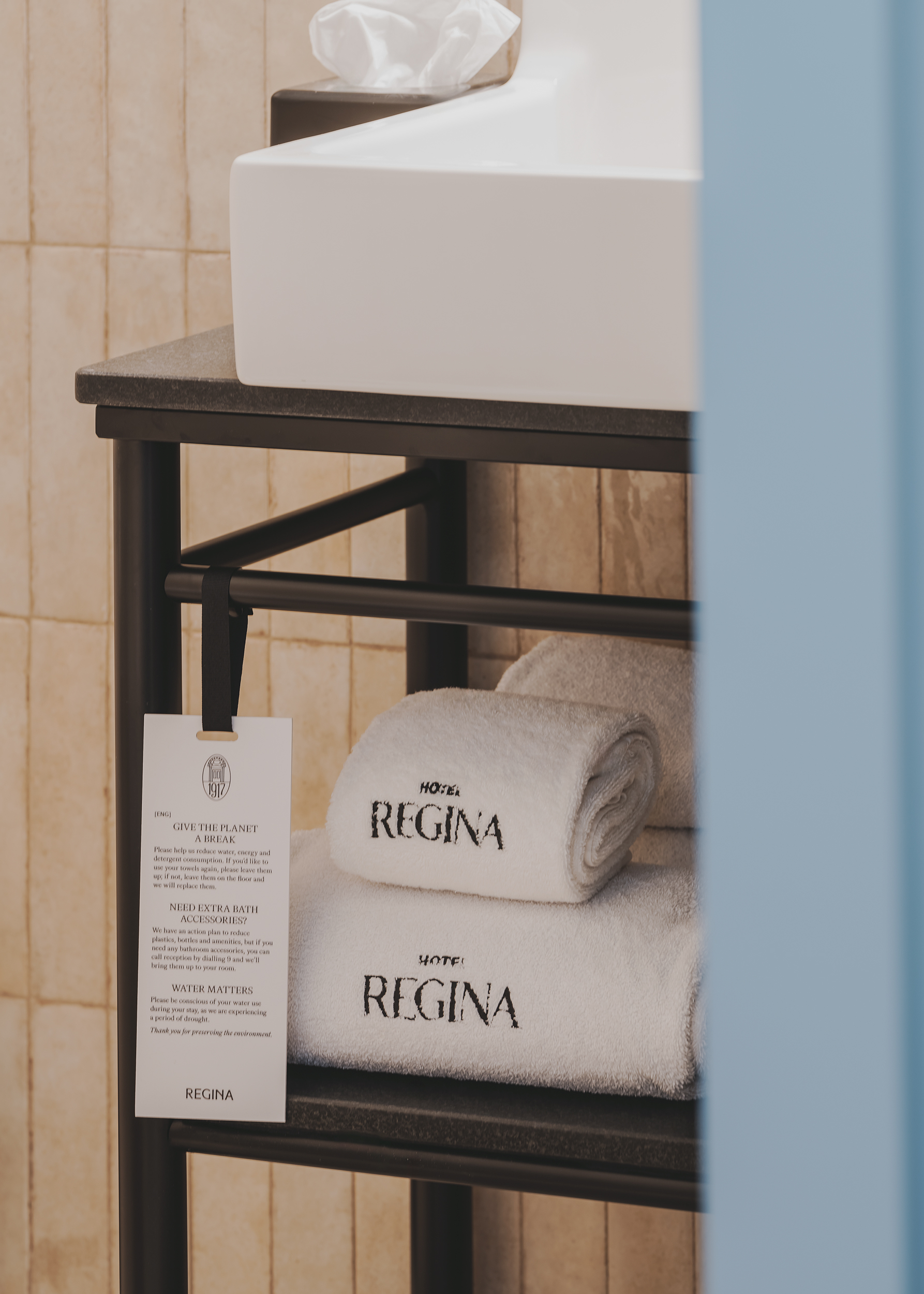 Hotel Regina Barcelona - 4