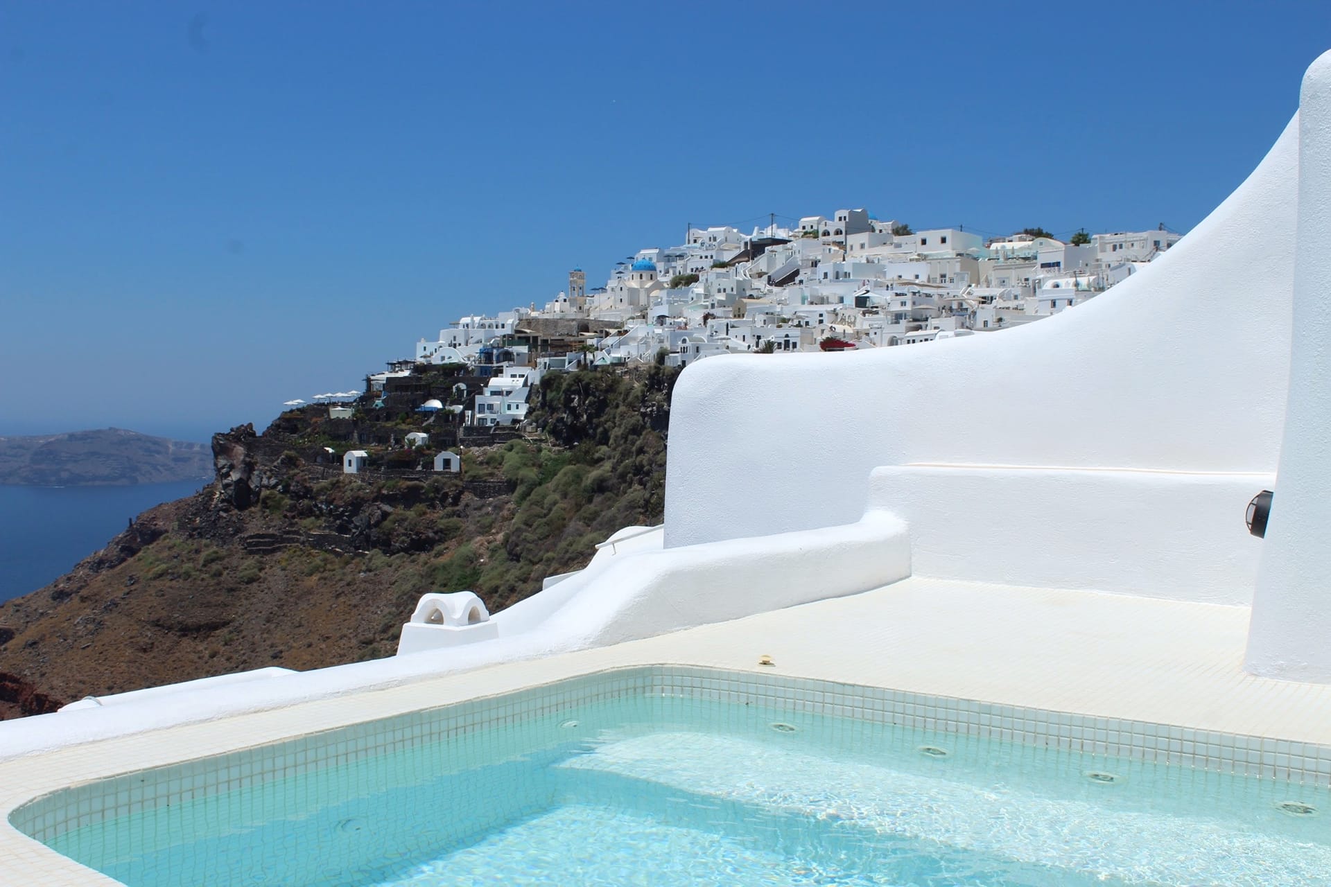 Cocoon Suites - 10