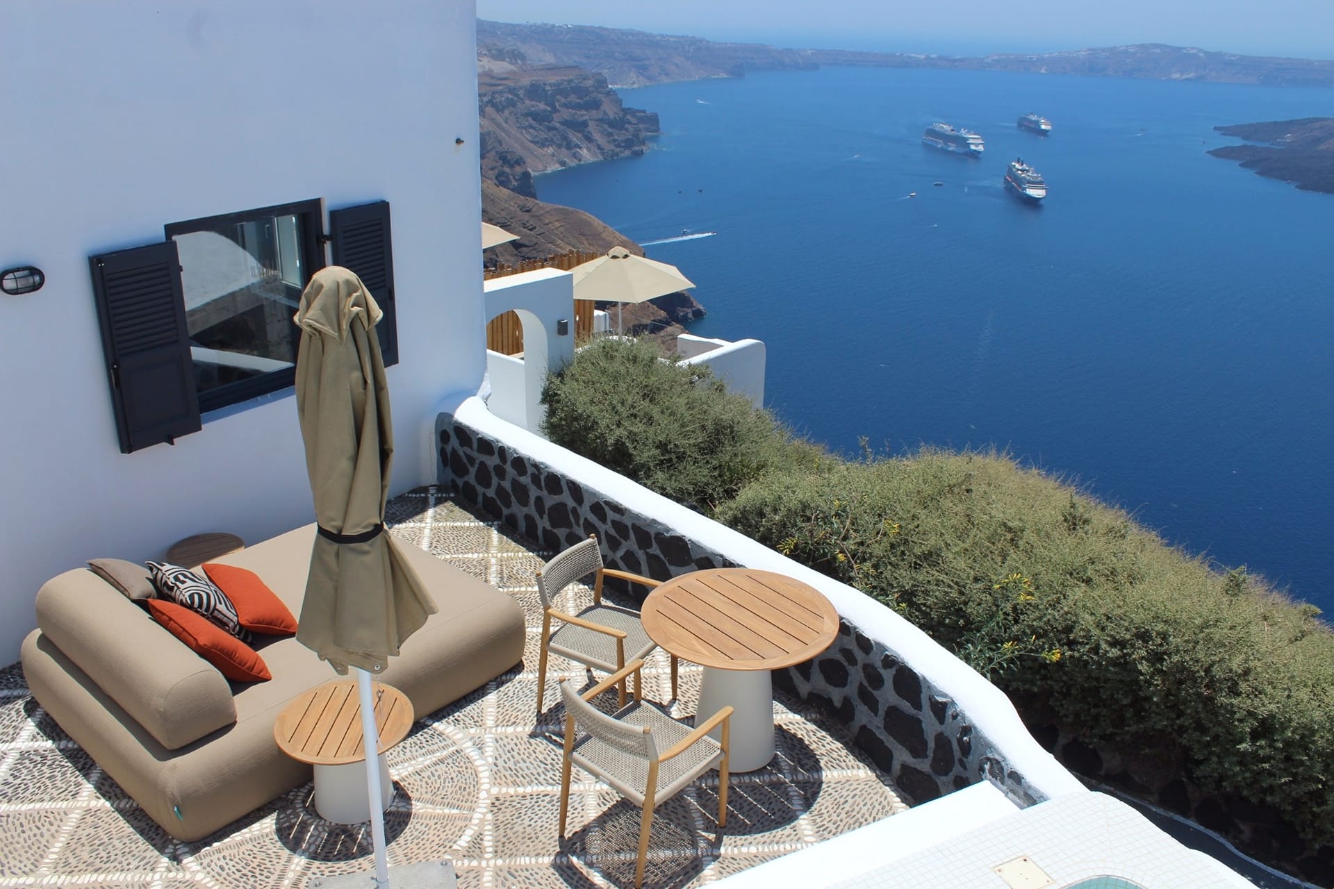 Cocoon Suites - 4