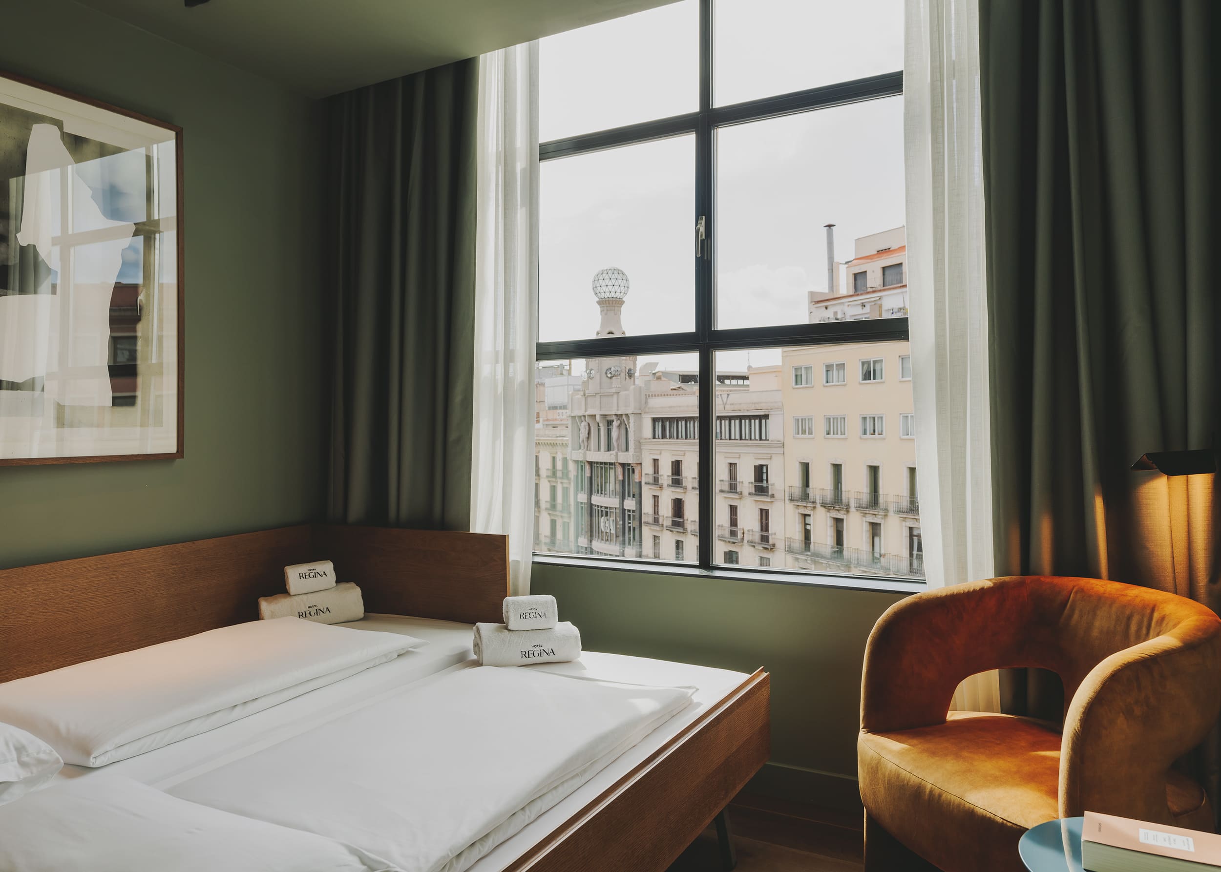 Hotel Regina Barcelona - 2
