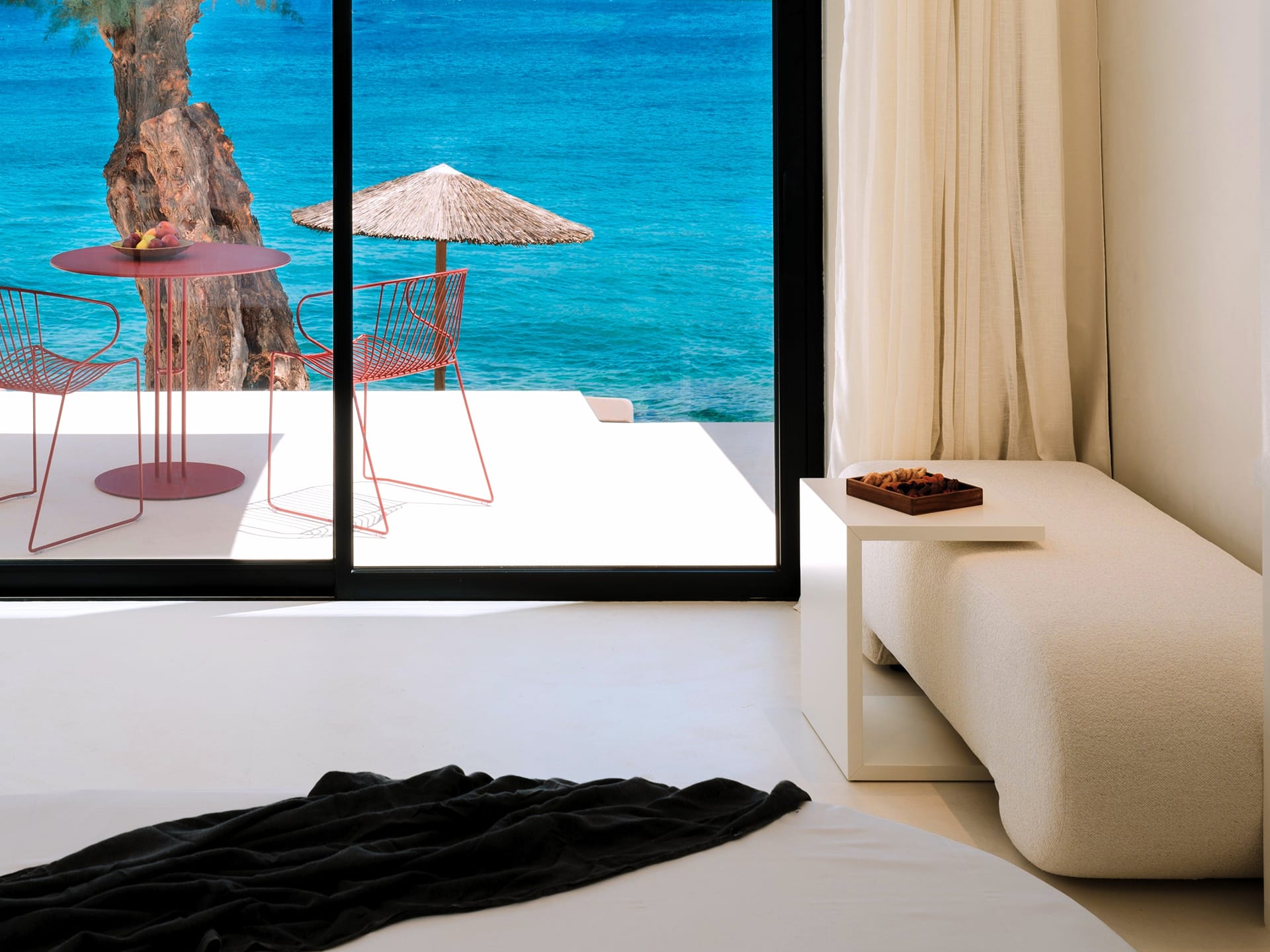 Minos Beach Art Hotel - 2