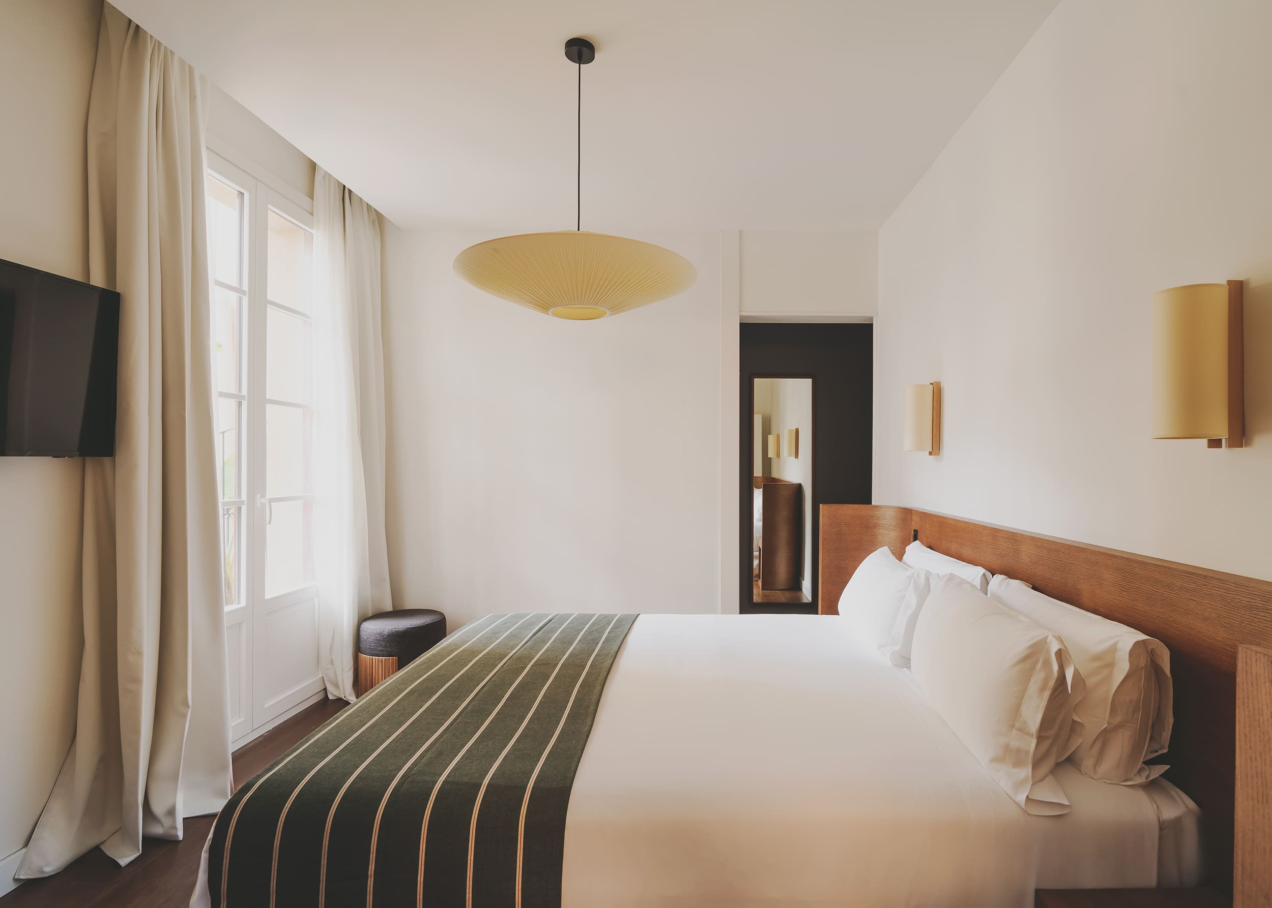 Hotel Regina Barcelona - 5