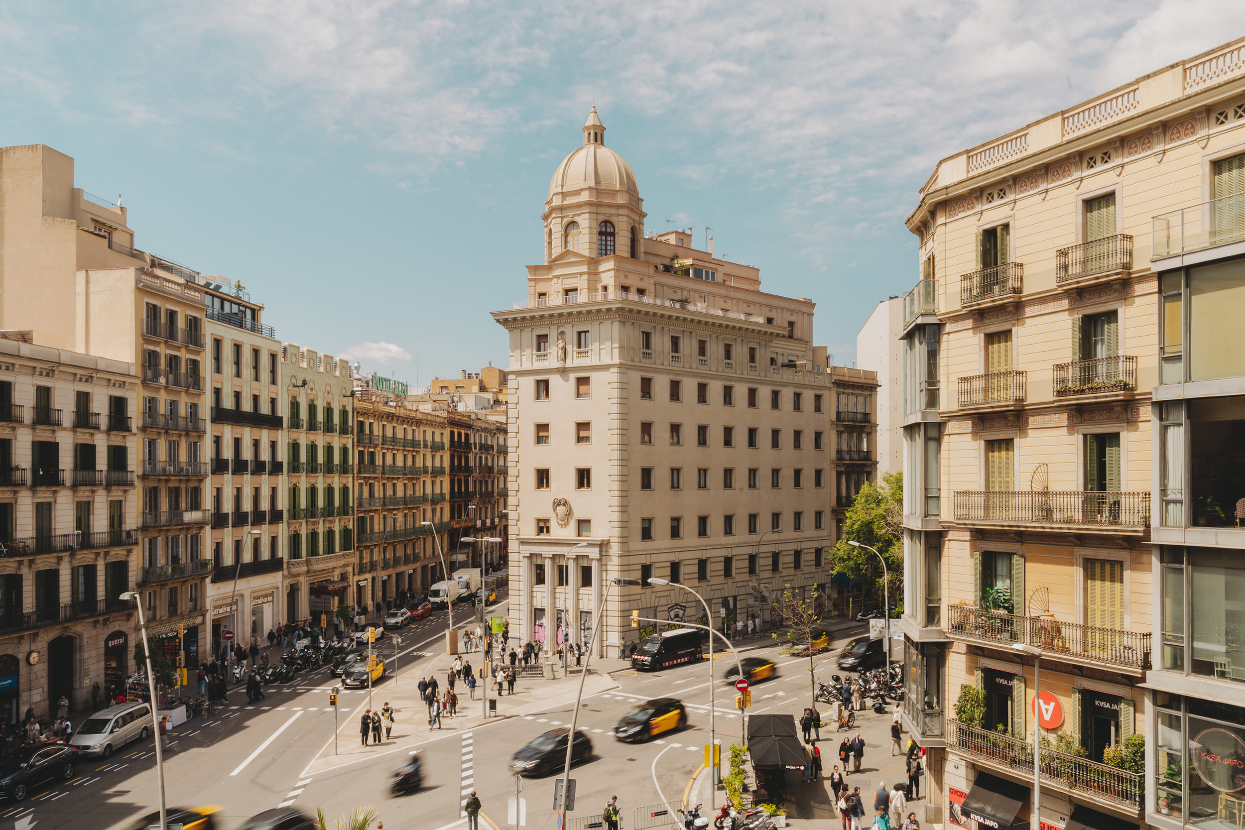 Hotel Regina Barcelona - 4