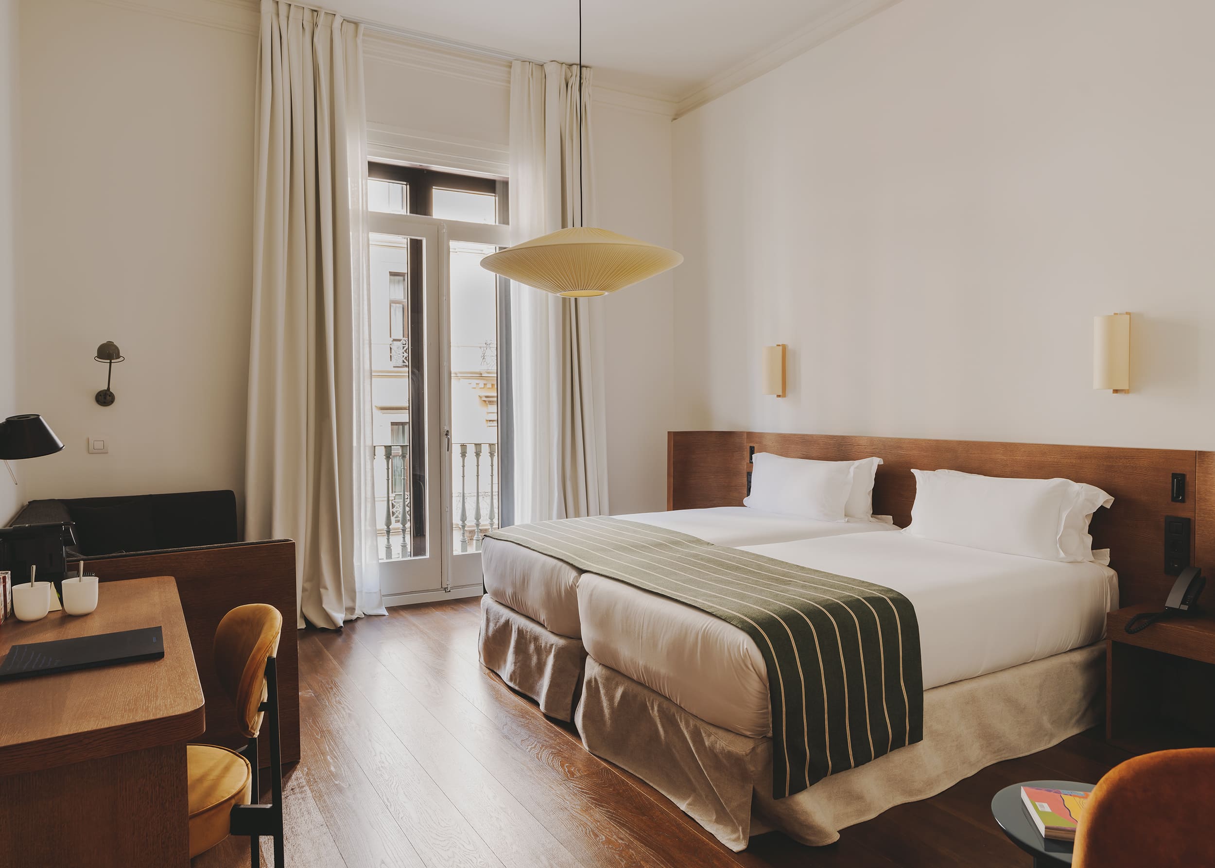 Hotel Regina Barcelona - 1