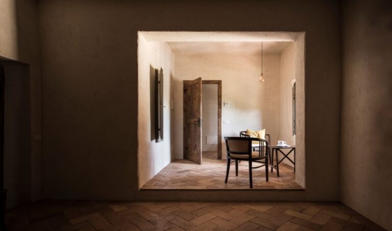 Vegan Agrivilla i pini Tuscany hallway